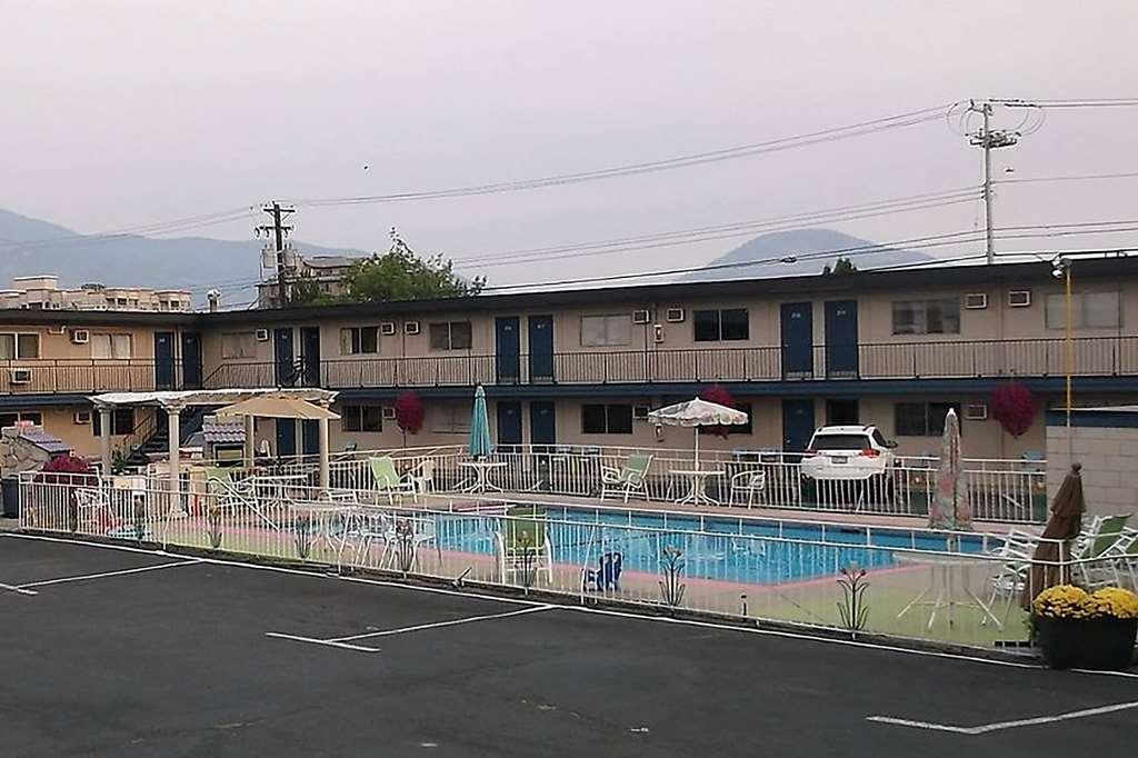 Super 8 By Wyndham Penticton Motel Eksteriør billede